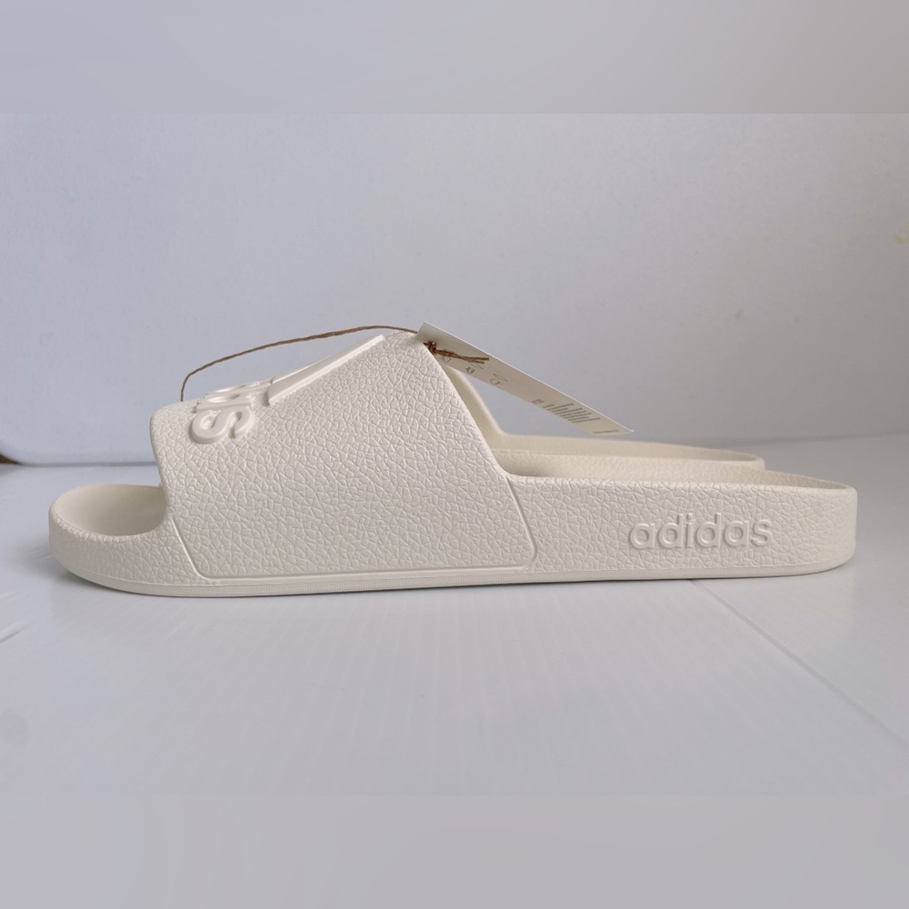 Adidas Adilette Slip-on Quick-Dry Aqua Slides Color Off White Size12men/13Women